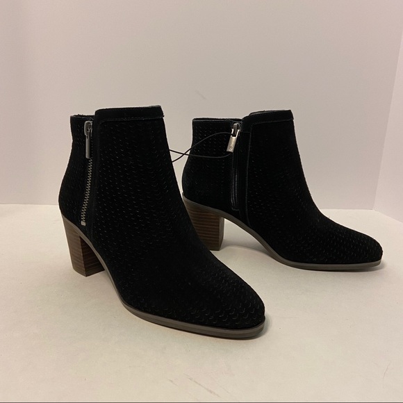 NWOT Lucky Brand Petre Perforated Suede Bootie - Picture 5 of 15